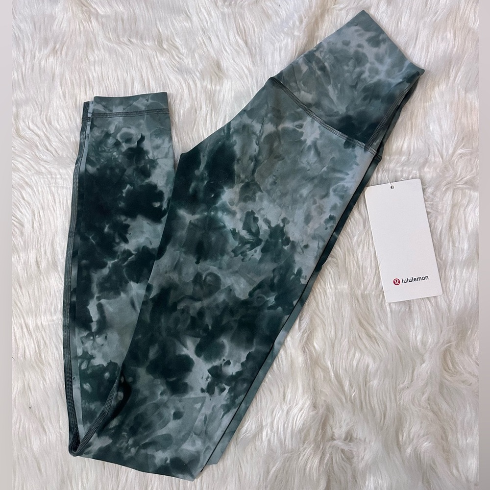 Lululemon athletica Tie-Dye Leggings - Green and Gray. High rise, 31” length